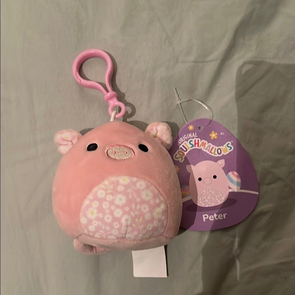 Squishmallows Peter the Pink Pig clip keychain bag charm